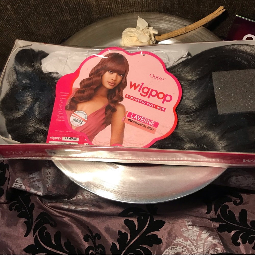 Wigpop wig color charcoal